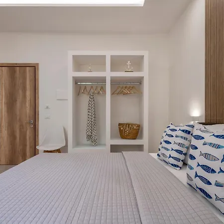 Sardinia Re - Parkside Apartman *
